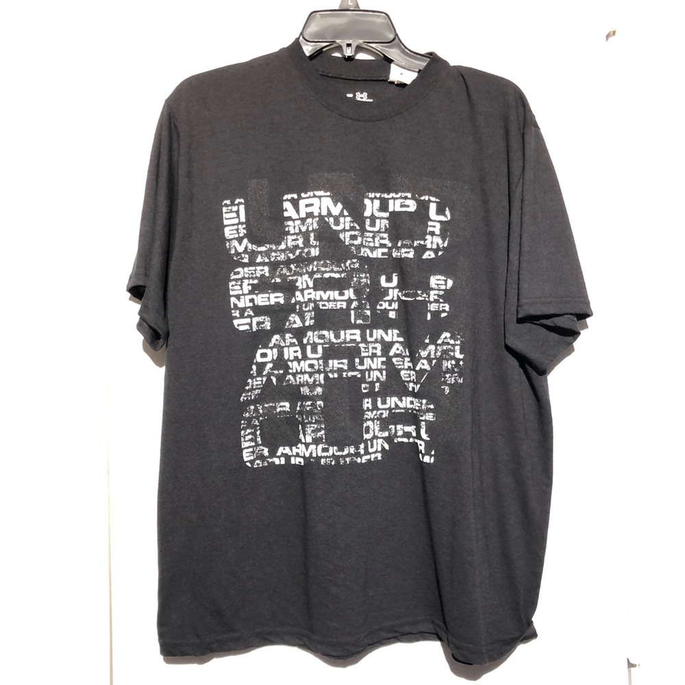 Under Armour T-shirt